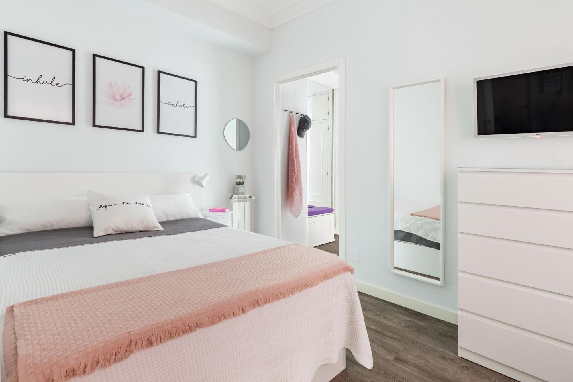 Precioso Y Acogedor Apartamento A 300 Metros Del Bernabeu Lägenhet Madrid Exteriör bild